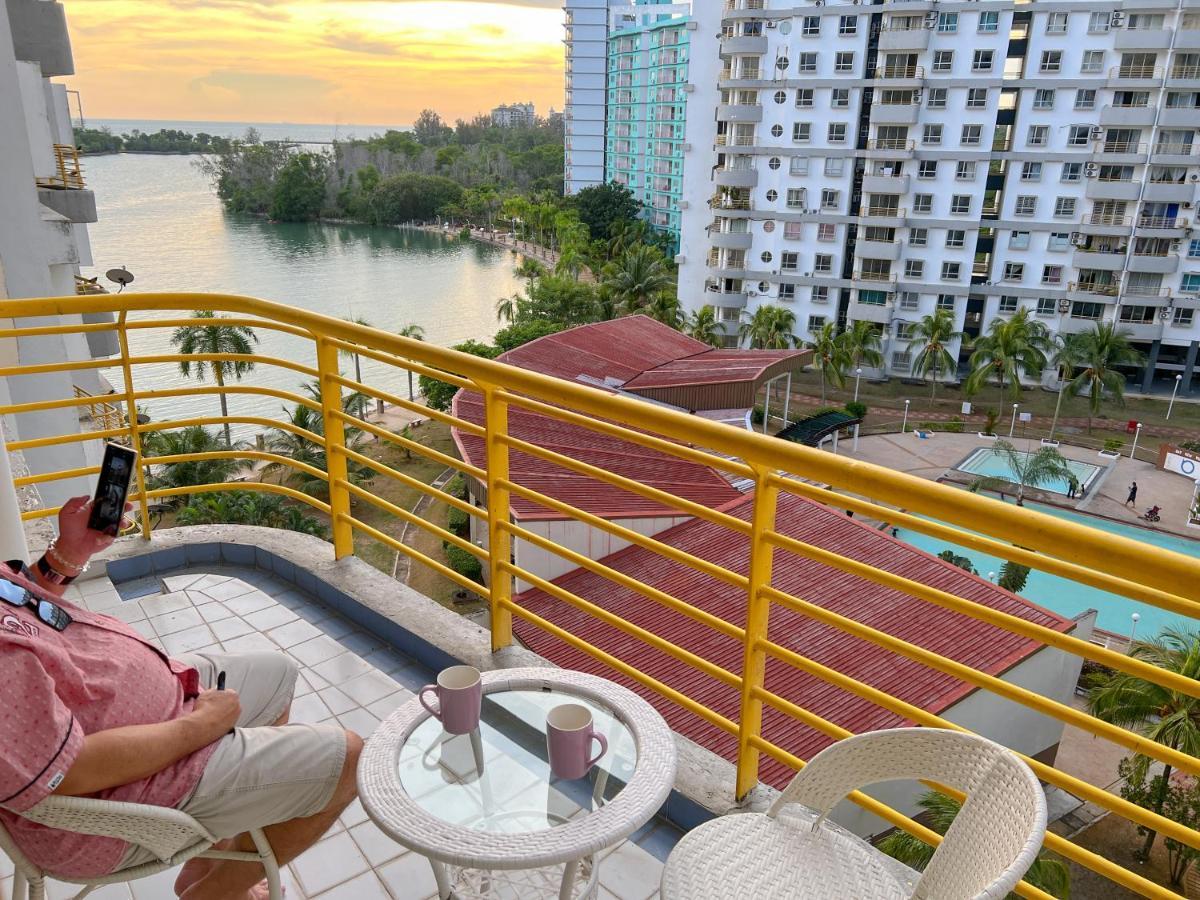 Bayview Suites Port Dickson By Maison Exteriör bild