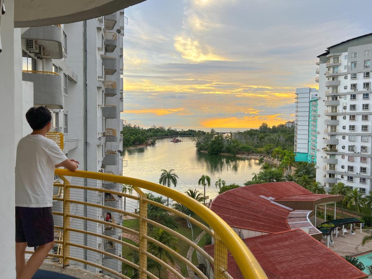 Bayview Suites Port Dickson By Maison Exteriör bild