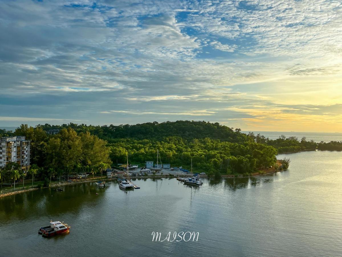 Bayview Suites Port Dickson By Maison Exteriör bild