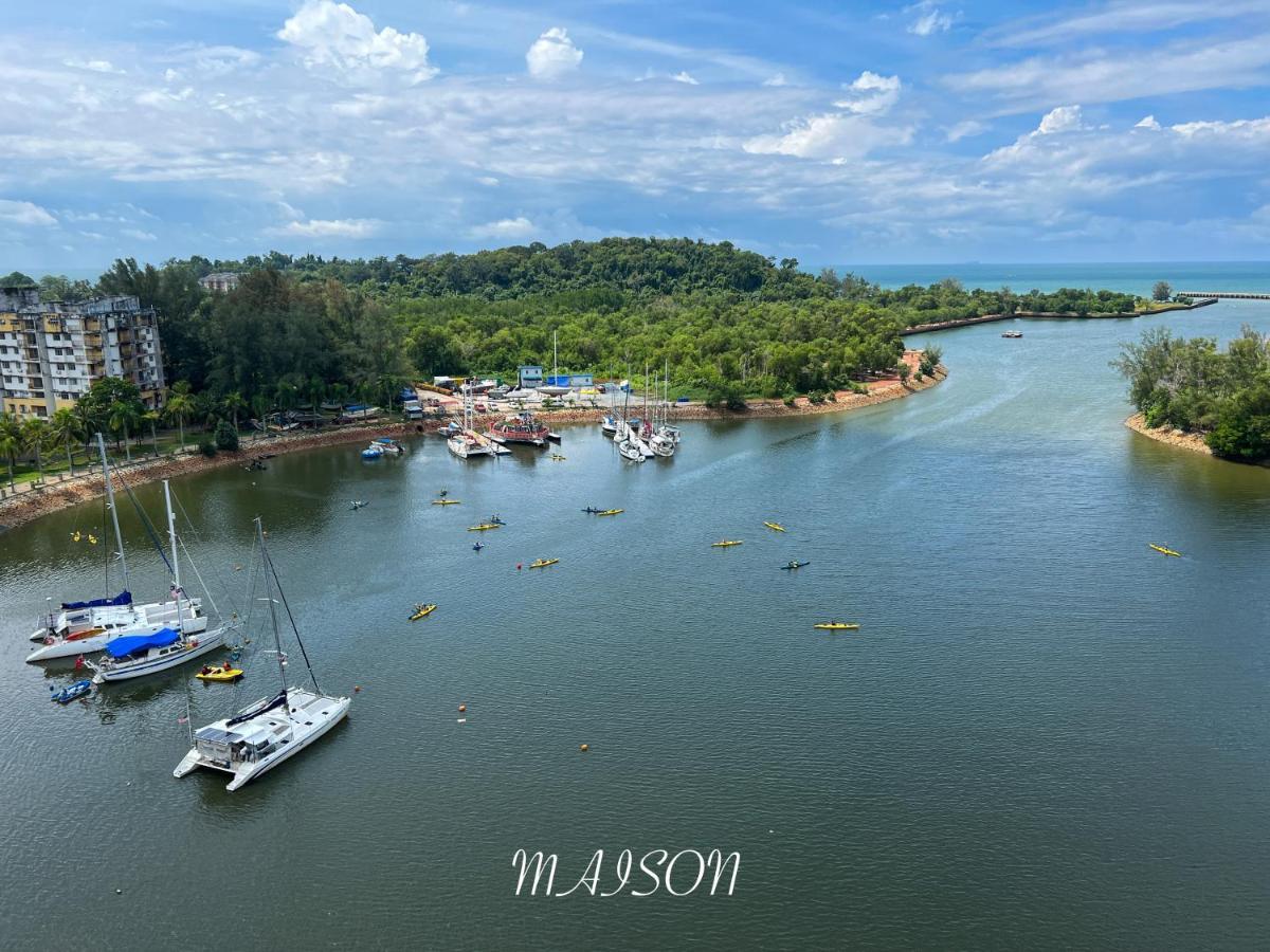 Bayview Suites Port Dickson By Maison Exteriör bild